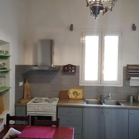 το πέτρινο, άνδρος,μεσαριά Casa de Férias