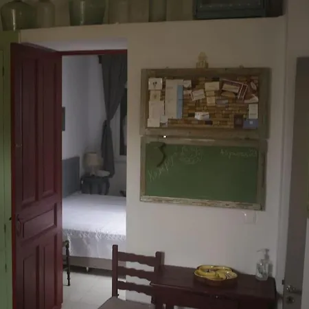 Casa de Férias το πέτρινο, άνδρος,μεσαριά Mesaria (Andros)