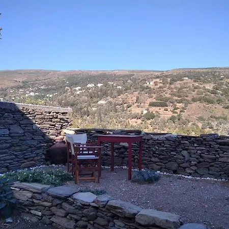 το πέτρινο, άνδρος,μεσαριά Casa de Férias