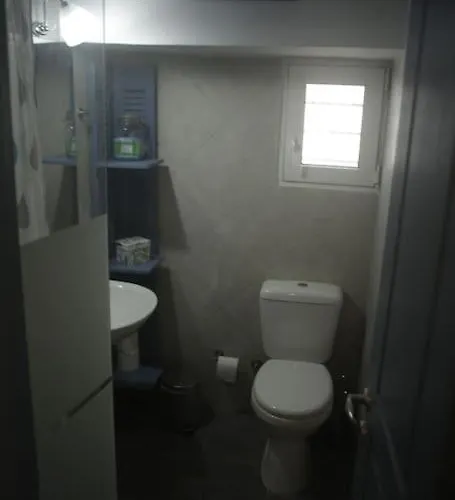 το πέτρινο, άνδρος,μεσαριά Mesaria (Andros)