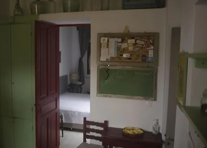 Σπίτι διακοπών το πέτρινο, άνδρος,μεσαριά Mesaria (Andros)