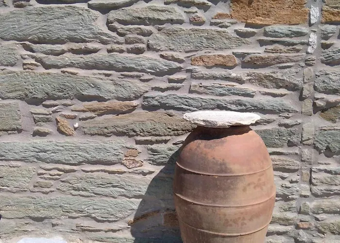 το πέτρινο, άνδρος,μεσαριά Feriehus